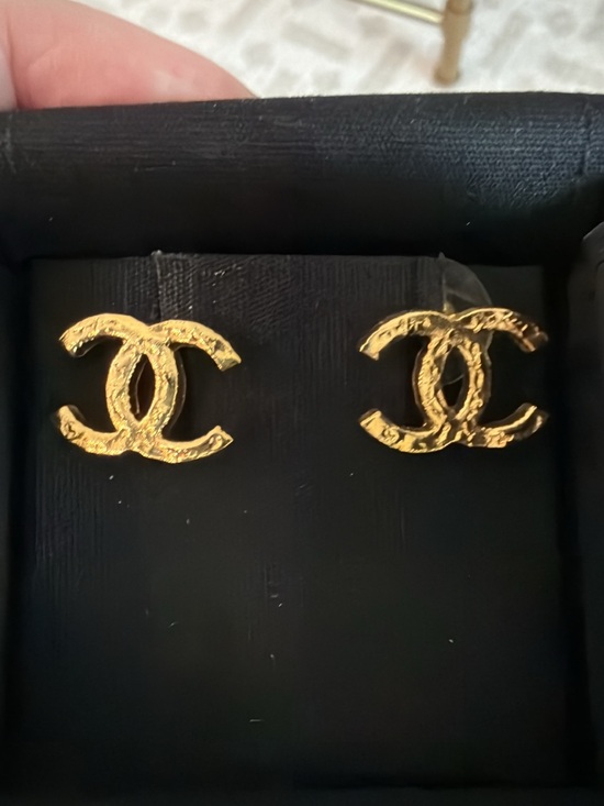CHANEL Jewelry - Chanel Gold Double-C Logo Stud Earrings - brand new